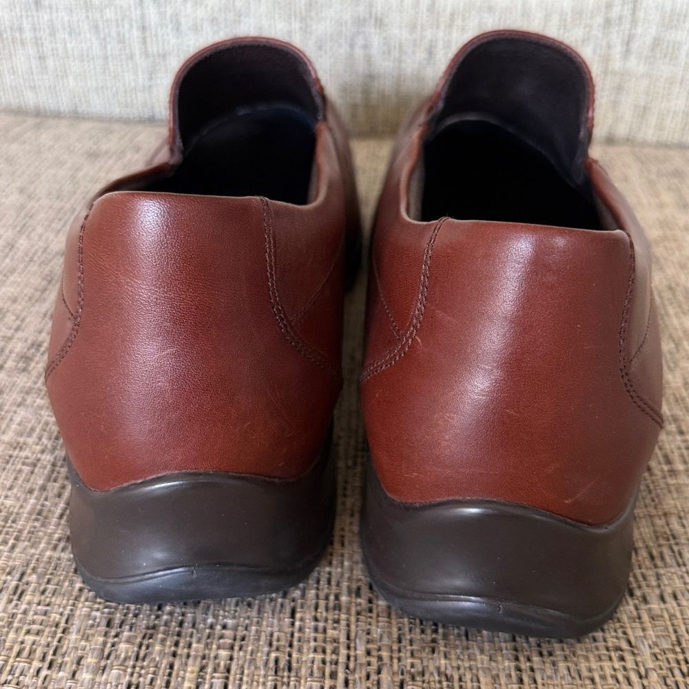NEW DANSKO SLIP-ONS - Picture 3 of 7